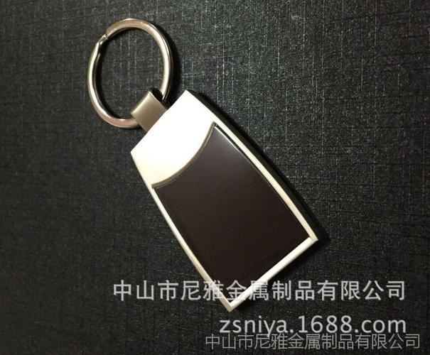 椭圆形金属钥匙扣定制 小物件撬动大宣传，促销活动的点睛之笔